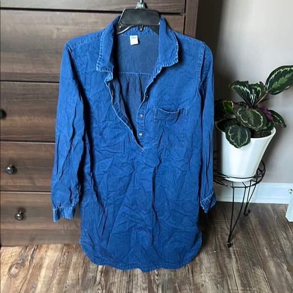 Old Navy Dresses & Skirts - Old Navy Blue Casual Button Down dress with Classic Collar